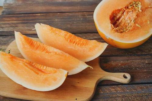 吃蜜瓜吃的头疼,揭秘甜蜜背后的健康隐患