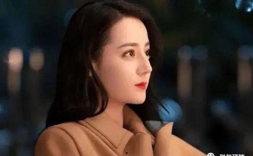 吃瓜看美女文案,一场视觉盛宴的吃瓜之旅