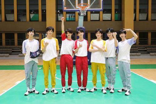 时代少年团18楼吃瓜,揭秘娱乐圈的瓜田秘闻